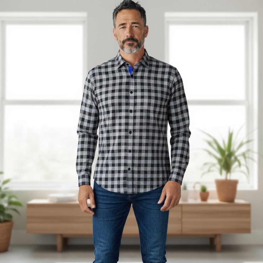 ANDREW FEZZA Button Down Shirt. Size 16- 16 1/2. 34/35 sleeve